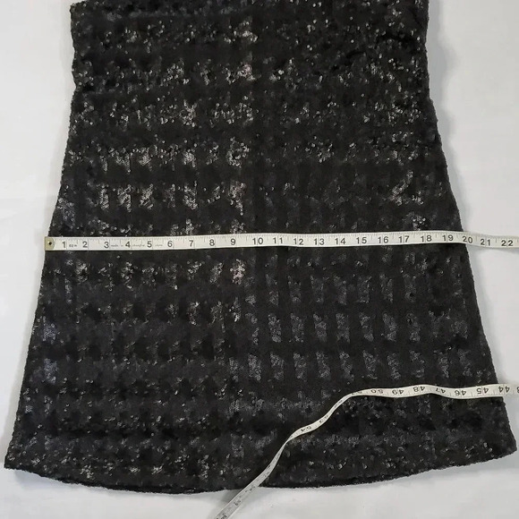 Aritzia Talula Canterbury Matte Sequin Black Sz M - Picture 6 of 8